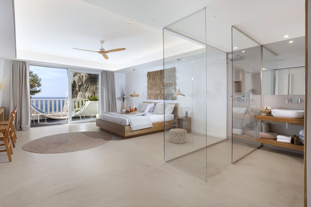 Junior Double Room, Balcony, Sea View