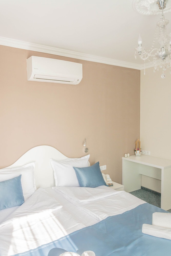 Apartment, 1 Bedroom, Sea View photo 2