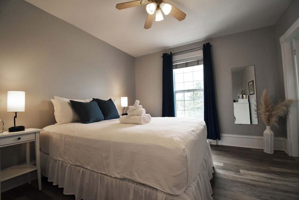 Classic Room, 1 Queen Bed