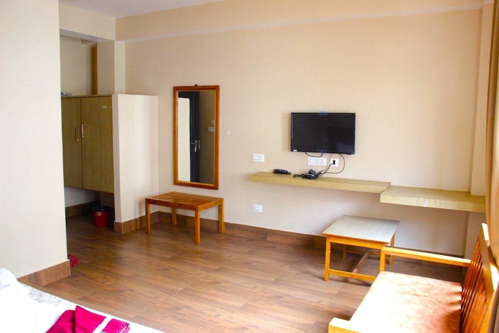 Standard Room - Photo 11