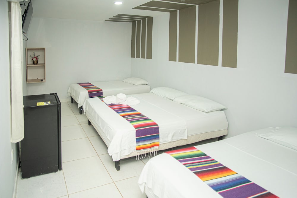 Family Room - Photo 7