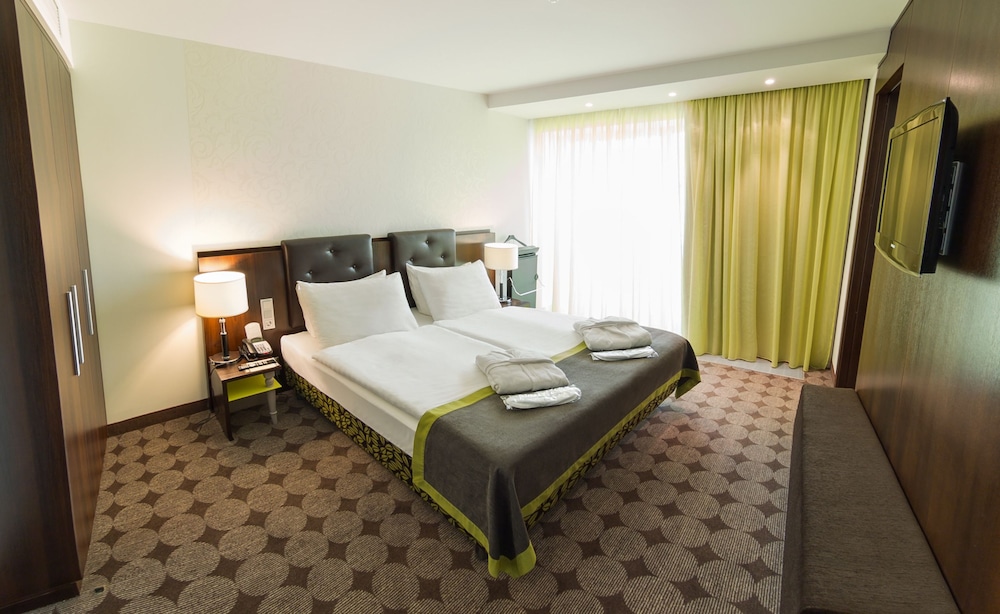 Suite photo 1