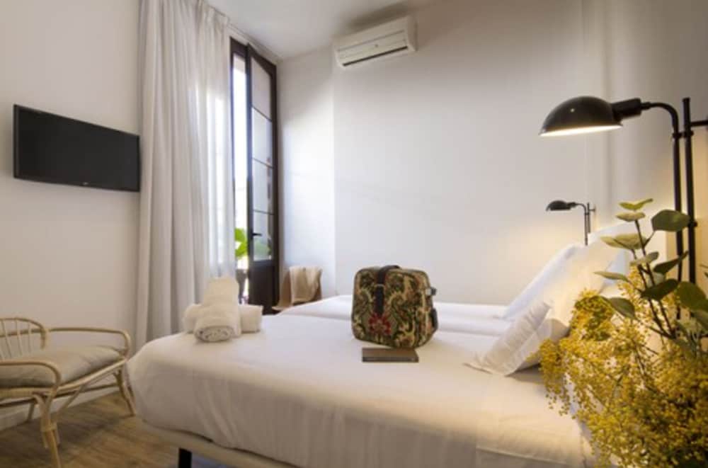 Double Room, Balcony