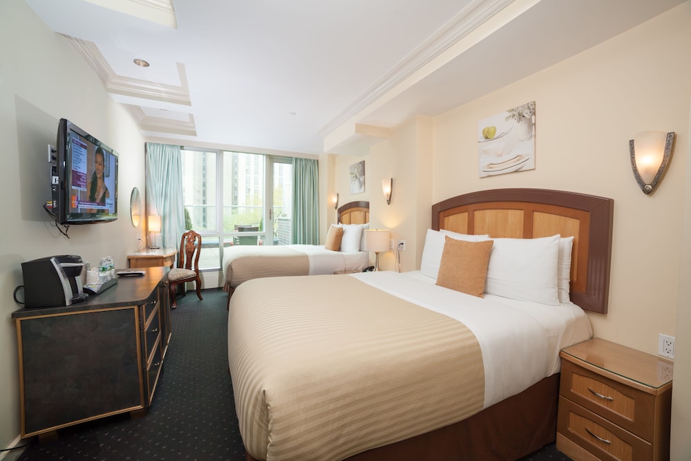 Deluxe Queen Room With Terrace photo 1