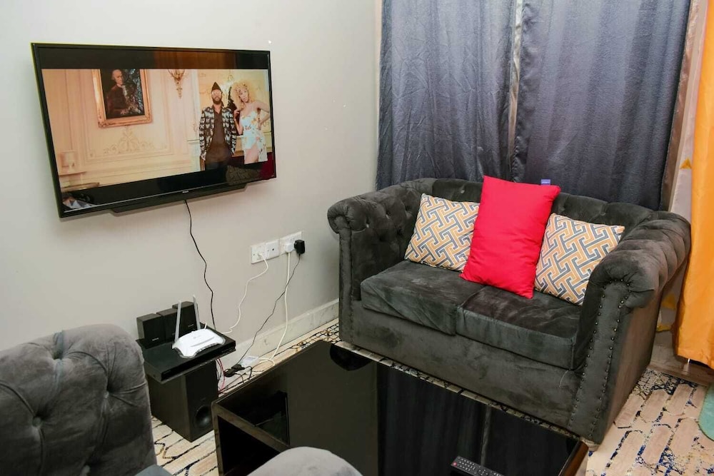 Apartment photo 1