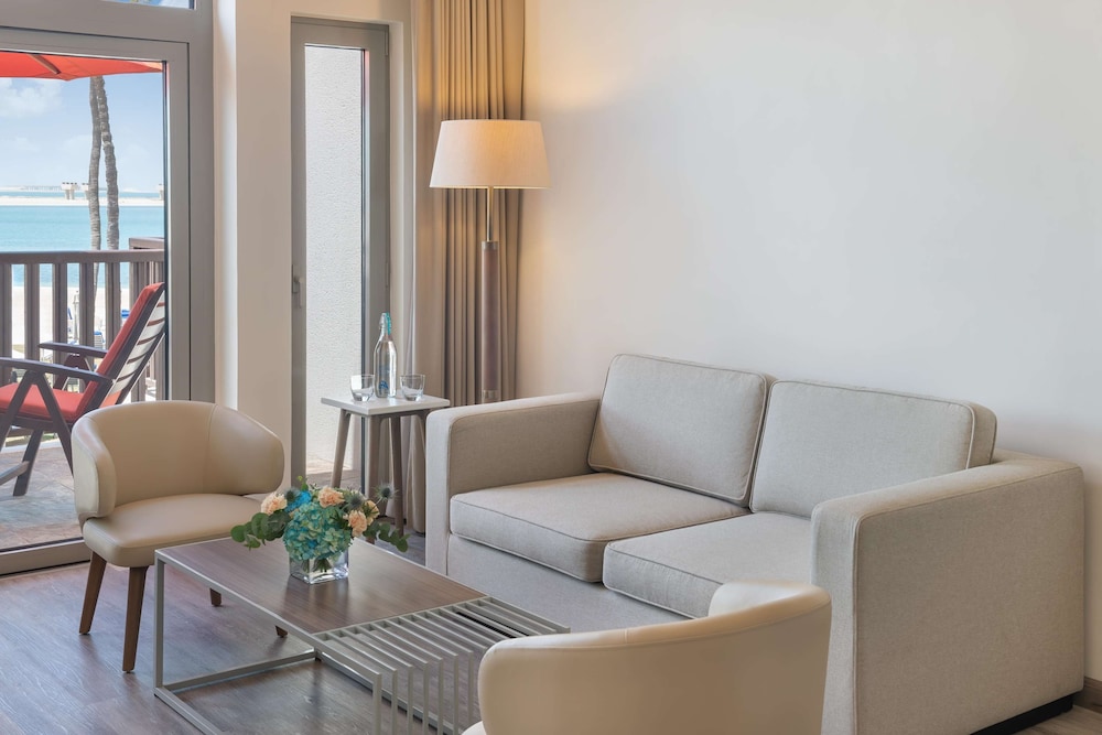 Sea View One Bedroom Suite, Lounge Access, Dedicated Pool, Beach & Mall Shuttle