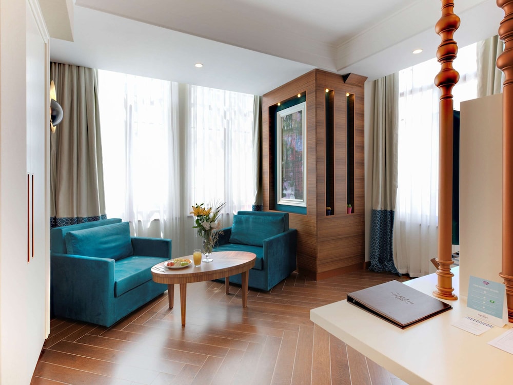 Deluxe Room, 1 Double Bed with Sofa bed