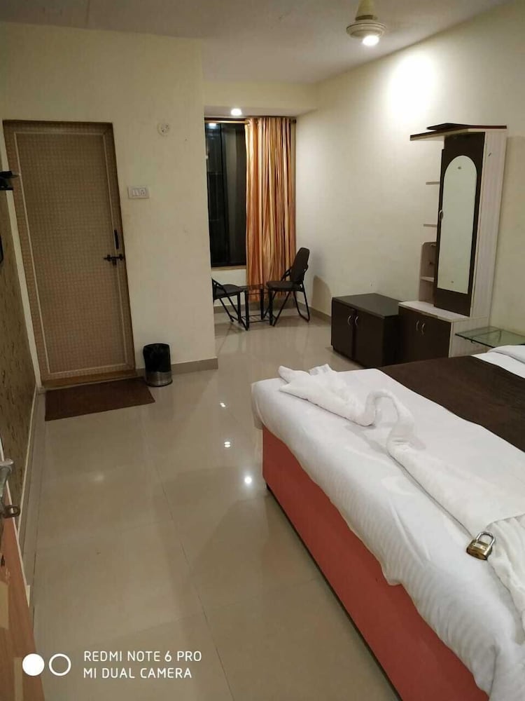 Deluxe Room, 1 Double Bed