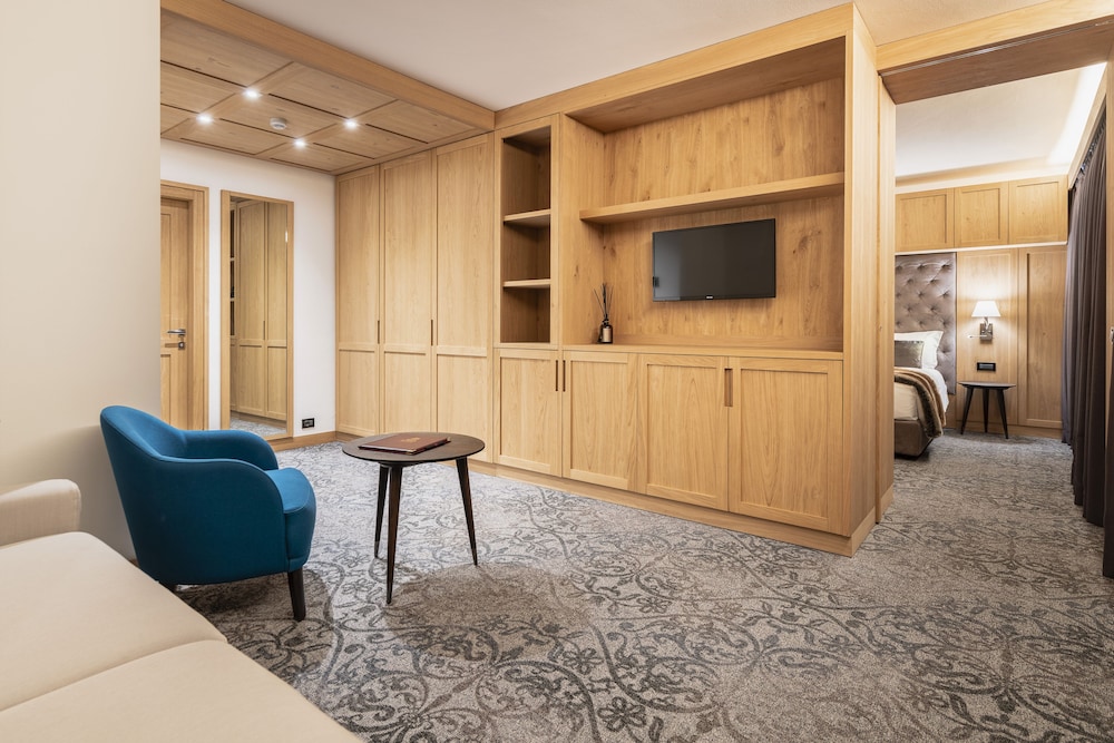Suite photo 1