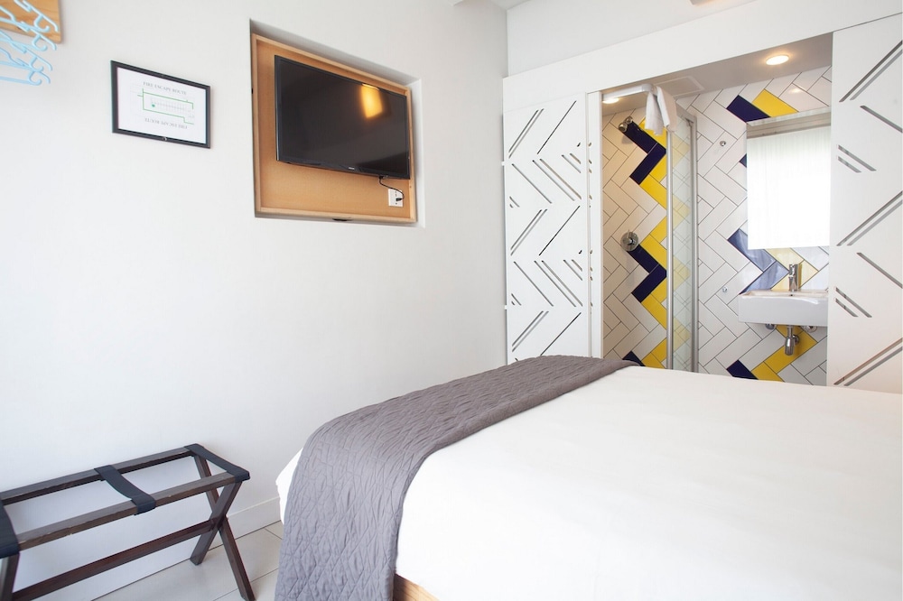 Double Crash Pad photo 2