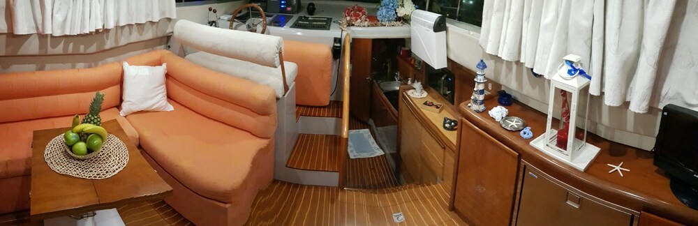 Deluxe Suite photo 3