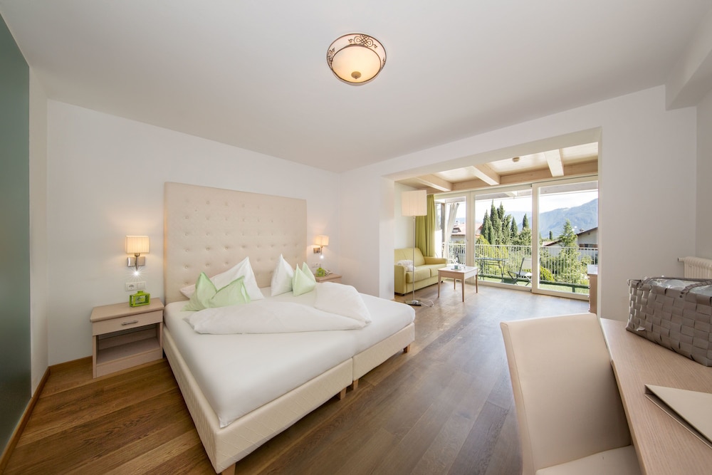 Junior Suite, Balcony