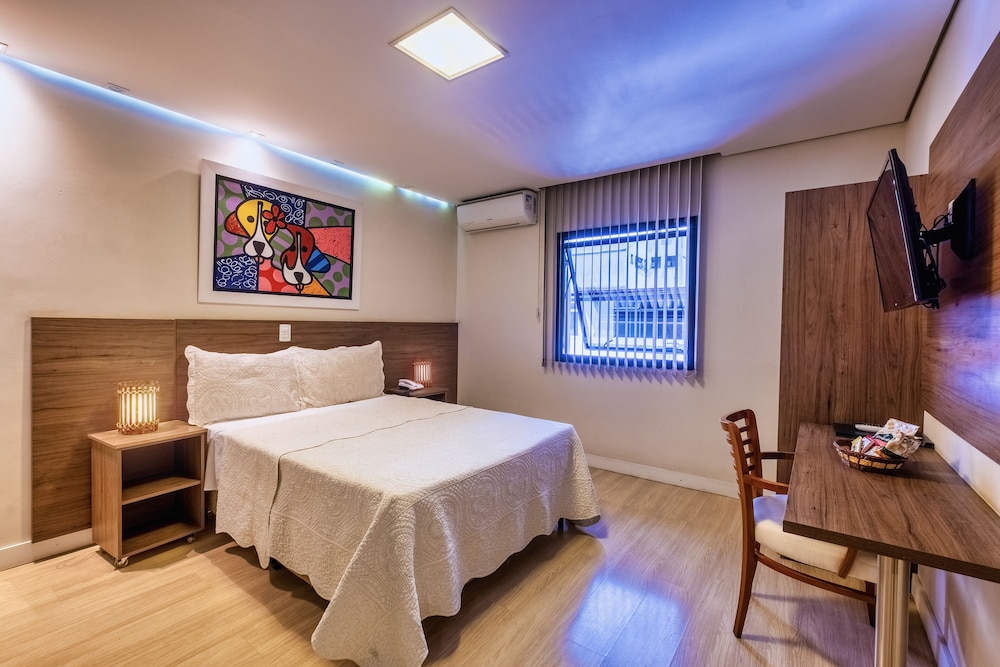 Superior Suite - Photo 7