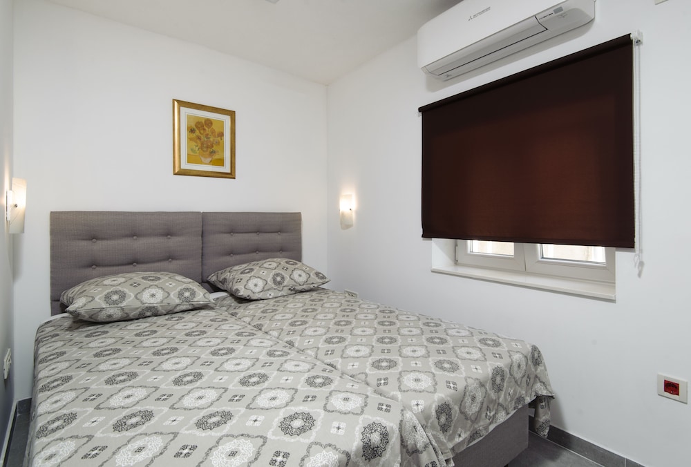 Apartment (Midium) photo 2