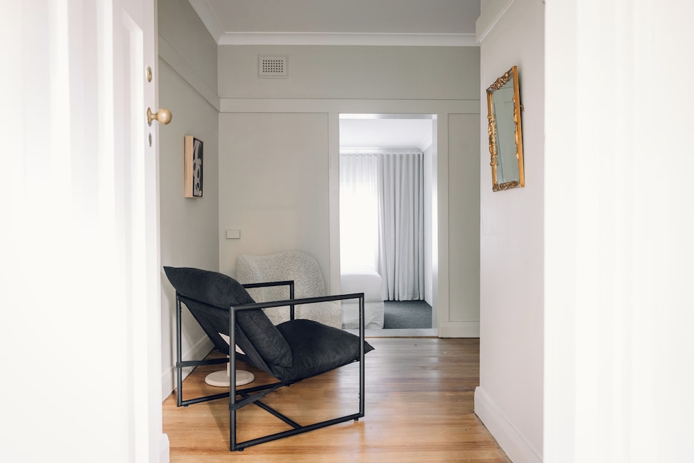 Wilkinson Room (No Pets)