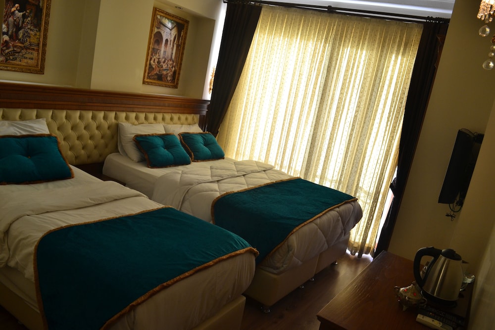 Triple Room photo 1