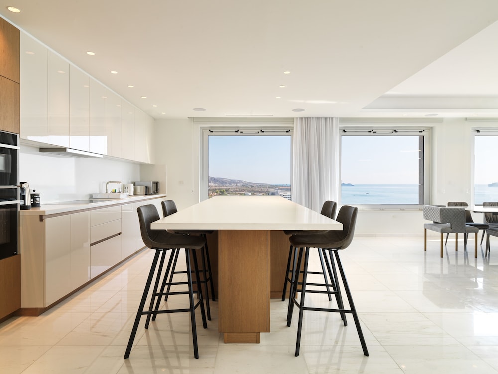 Luxury Apartment, 3 Bedrooms (9F) - Photo 9
