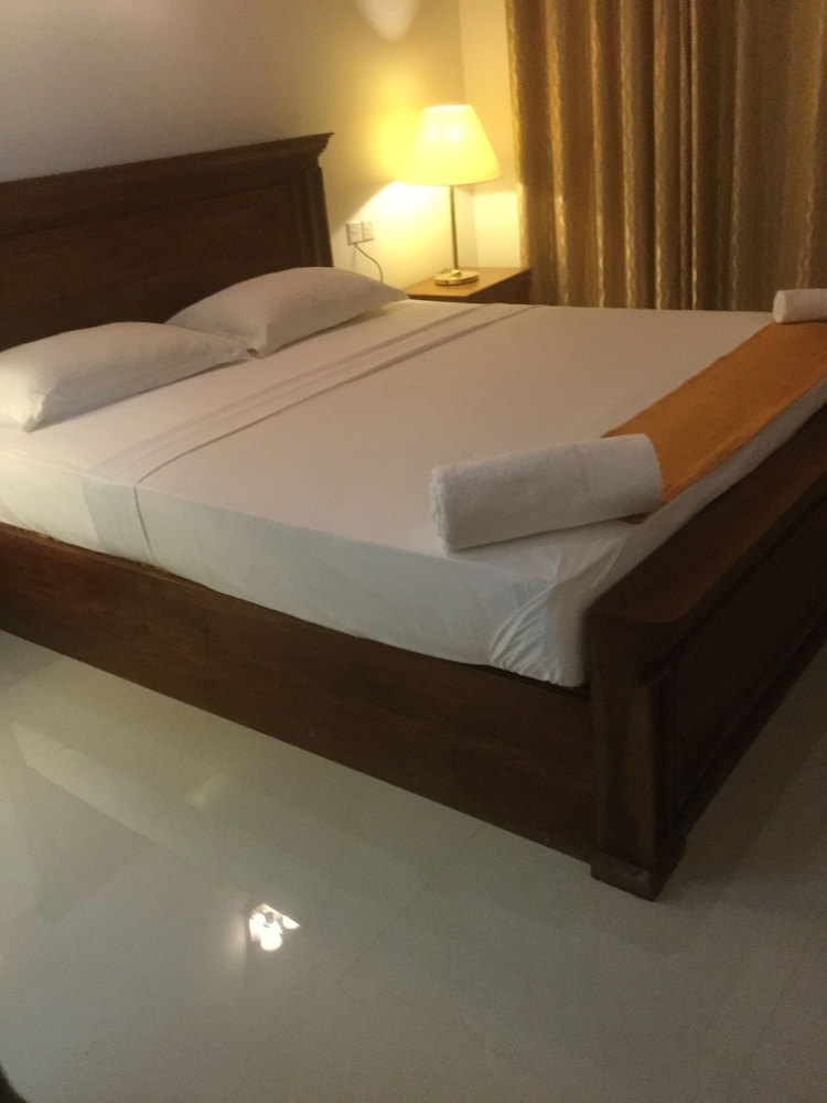 Deluxe Double Or Twin Room photo 3