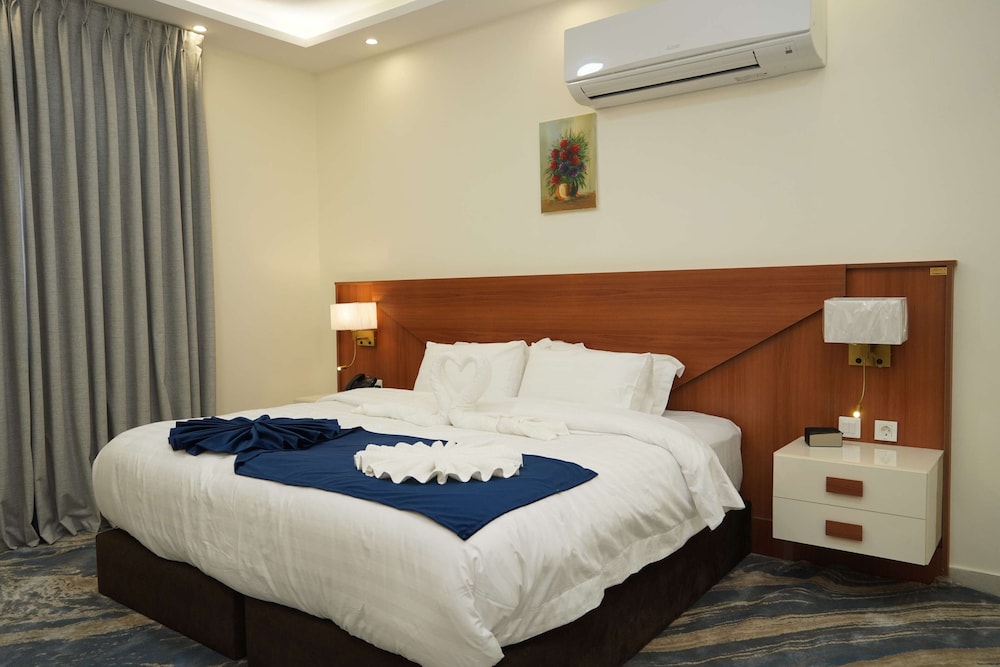 Superior Apartment, City View