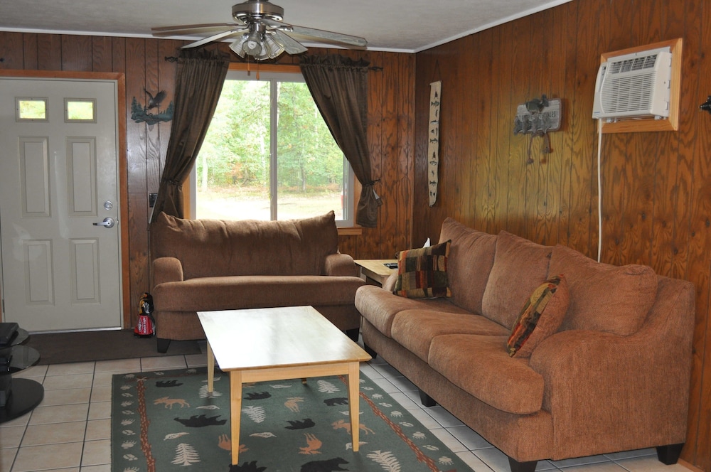 Economy Cabin, 2 Bedrooms photo 3