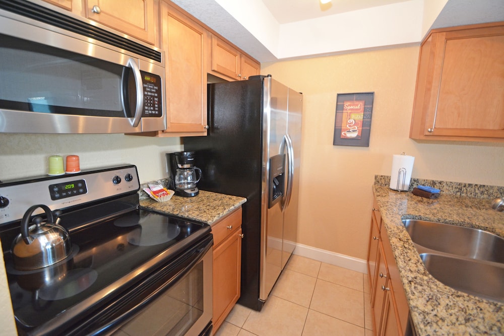 Condo, 1 Bedroom, Kitchen, Bay View photo 3