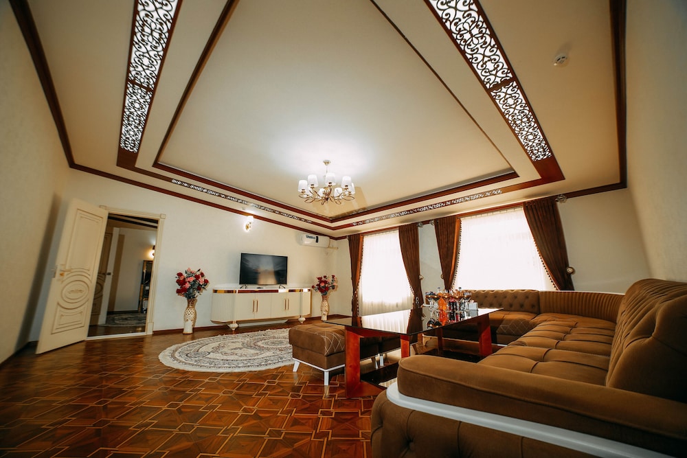 Presidential Apartment photo 1