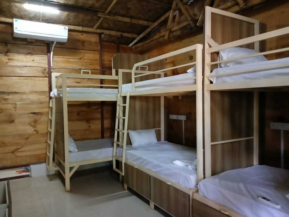 Superior Shared Dormitory, Men Only, Non Smoking, City View