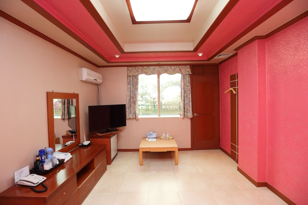 Deluxe Room (Korean style_Ondol) photo 1