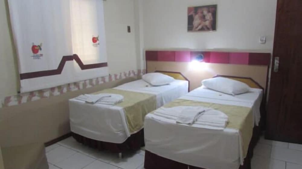 Twin Room, Non Smoking - Photo 1