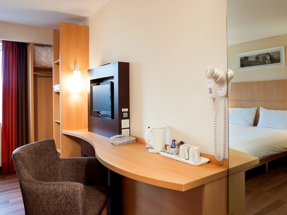 Twin Room, 2 Twin Beds - Photo 4