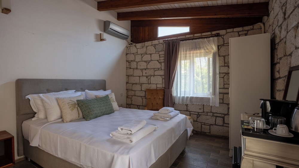 Standard Room, Ground Floor