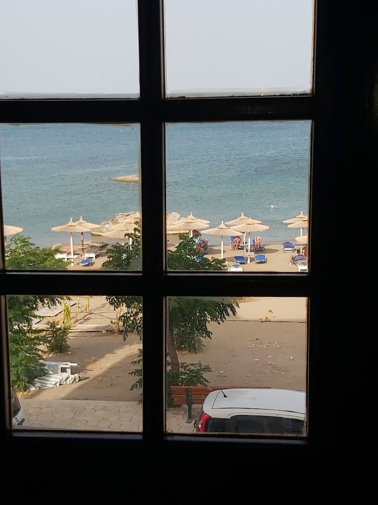 Apartment with Balcony and Sea View (Ilion 2) photo 2