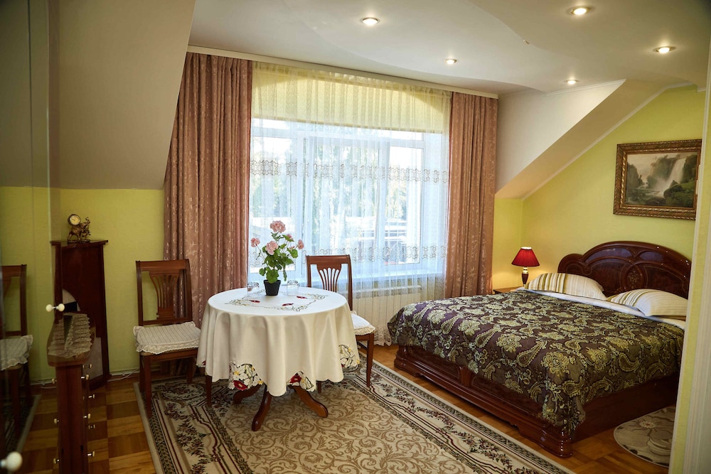 Suite photo 1