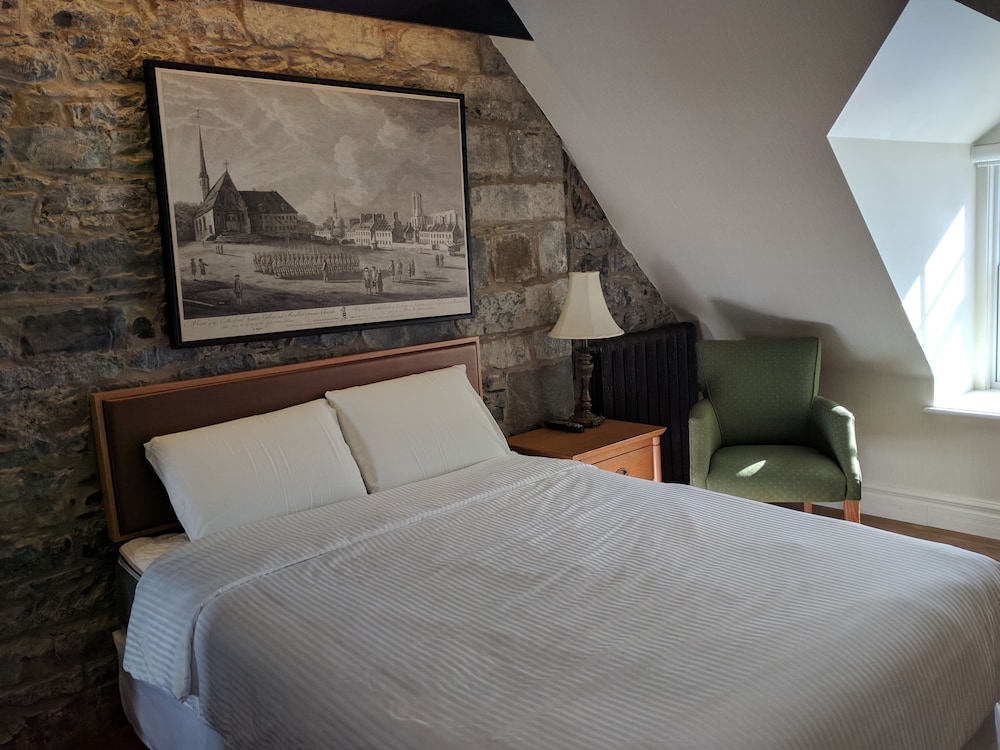 Double Room, 1 Queen Bed, Park View photo 2