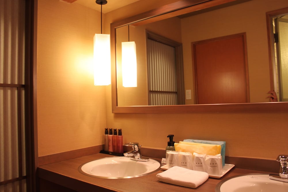 Japanese & Western Style Room, Non Smoking【Ocean View】 - Photo 2