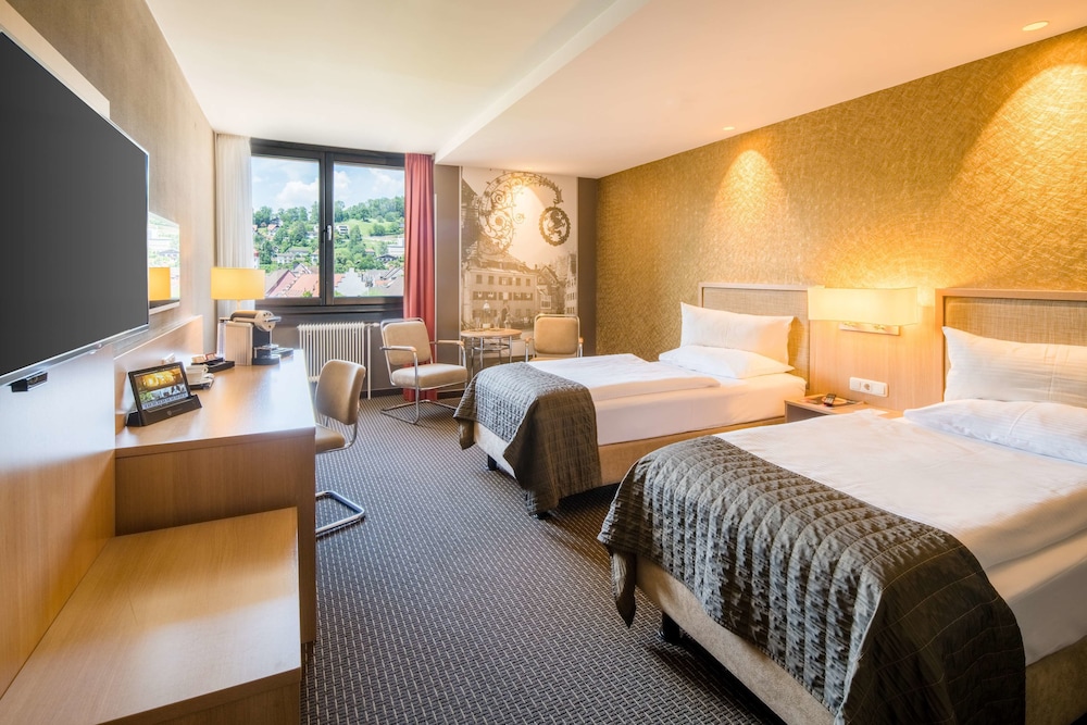Standard Room, 2 Twin Beds - Photo 1