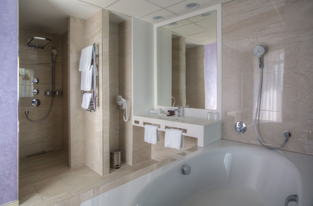 Suite photo 3