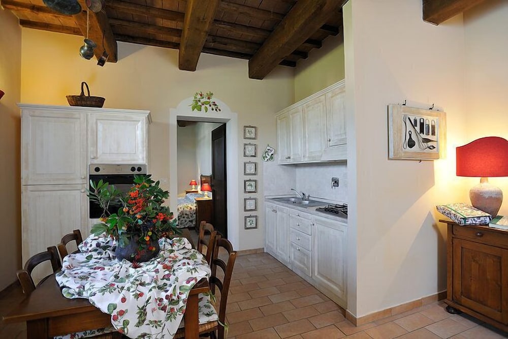 Apartment, 2 Bedrooms, Accessible photo 3