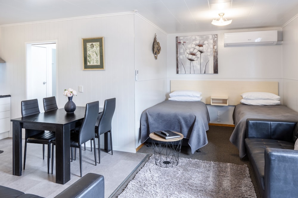 Two Bedroom (Type B) photo 2
