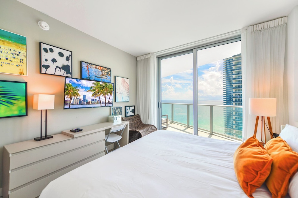 Luxury Apartment, 2 Bedrooms, City View photo 1