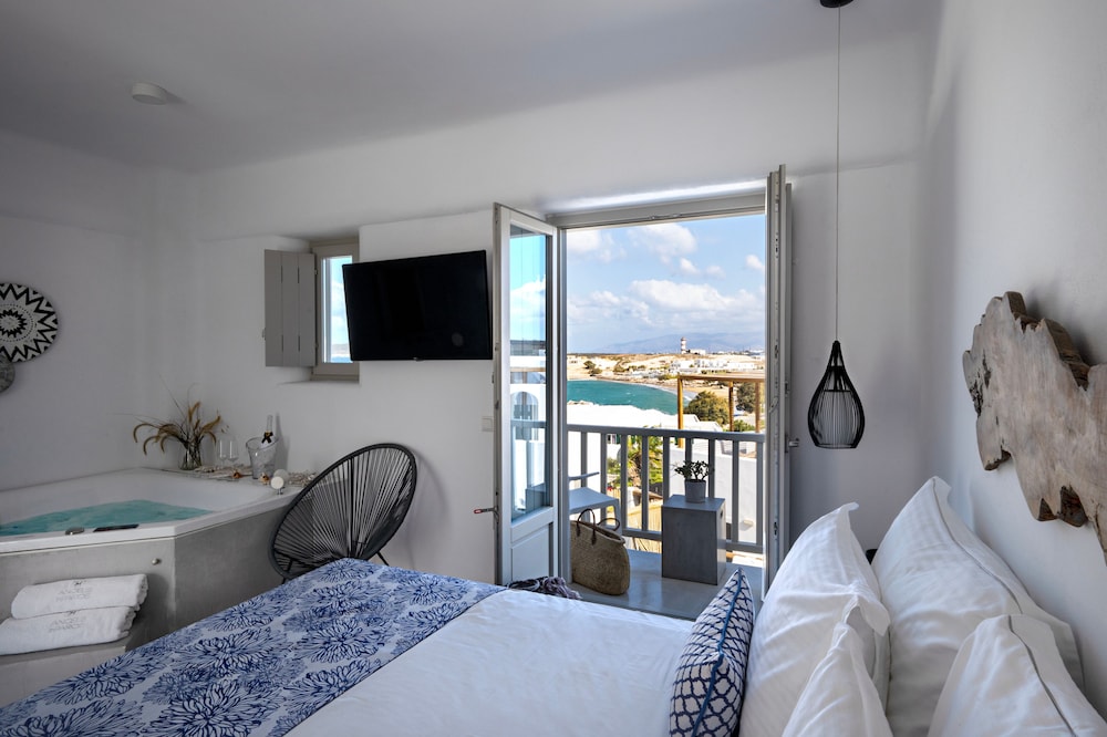 Executive Studio Suite, Sea View (Plus)