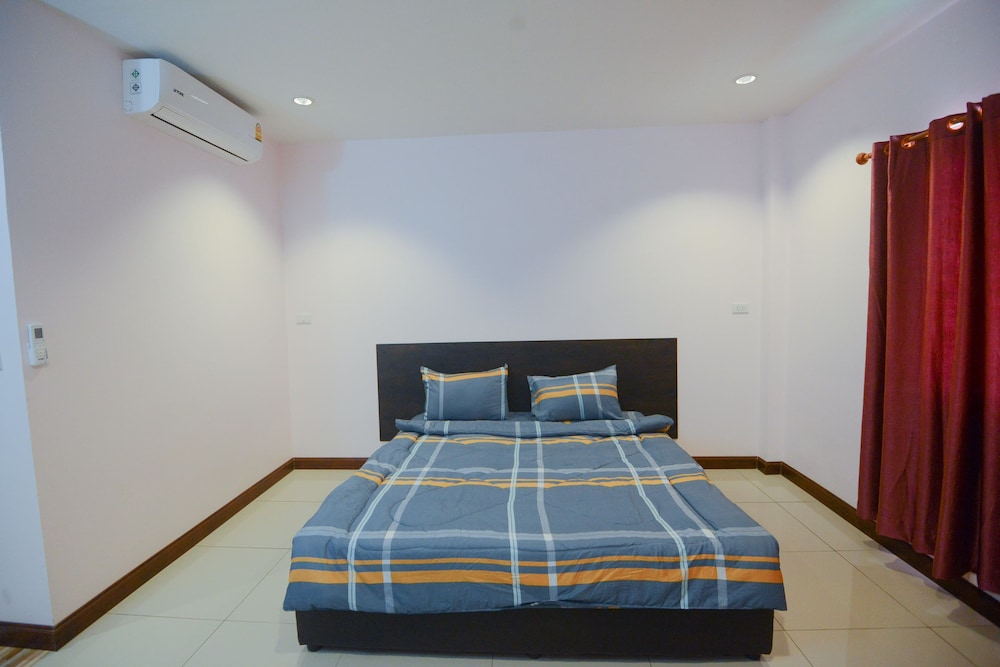 Standard Room photo 1