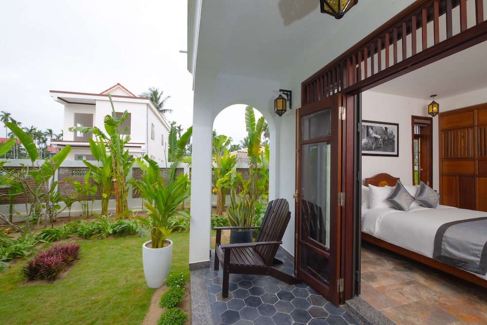 Family Quadruple Room, Garden View photo 2