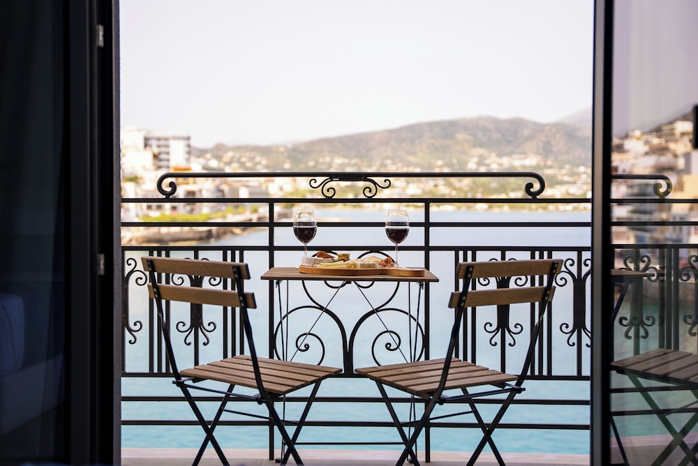 Superior Panoramic double or Twin Room with Sea View