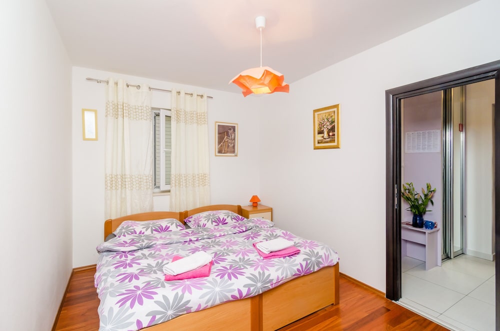 Apartment (Four Bedroom Duplex Apartment)