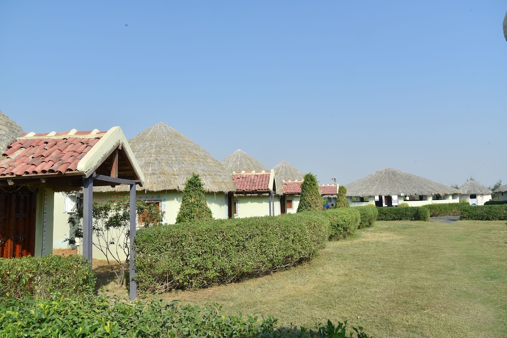 Villa Meadows (Kutchi Bhunga) photo 3