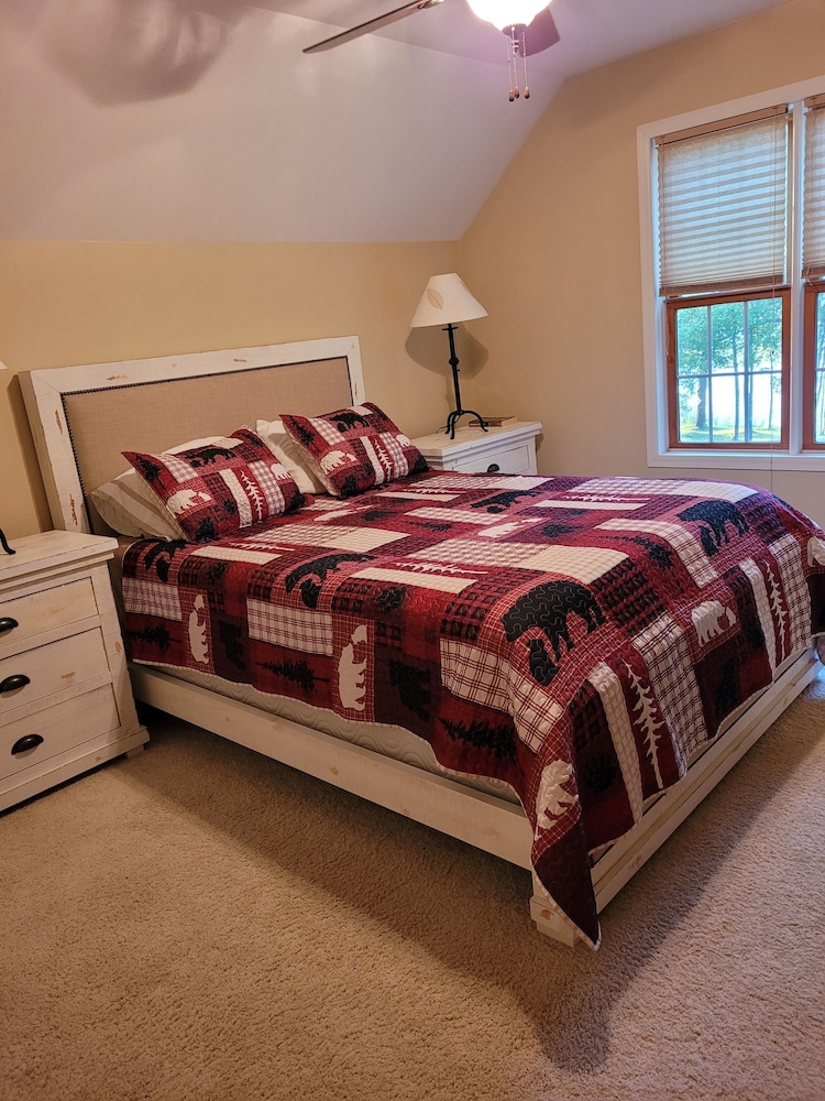 House, 3 Bedrooms photo 2
