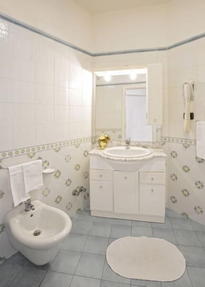 Quad Room