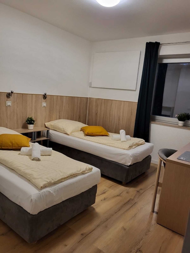 City Double or Twin Room - Photo 1