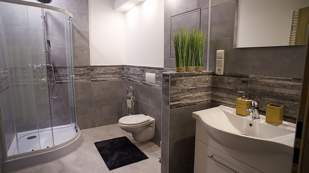 Luxury Apartment, Garden Area photo 3